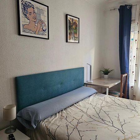 Centrica Habitacion Bed and Breakfast Madrid Esterno foto